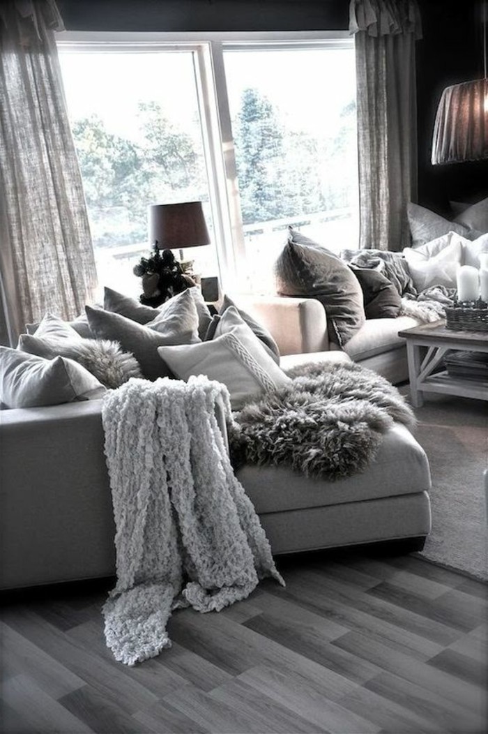 como-decorar-un-salon-con-muebles-cómodos-tonos-naturales