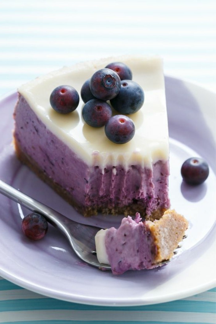 recetas-de-tartas-con-arandano-tarta-de-queso-color-violeta
