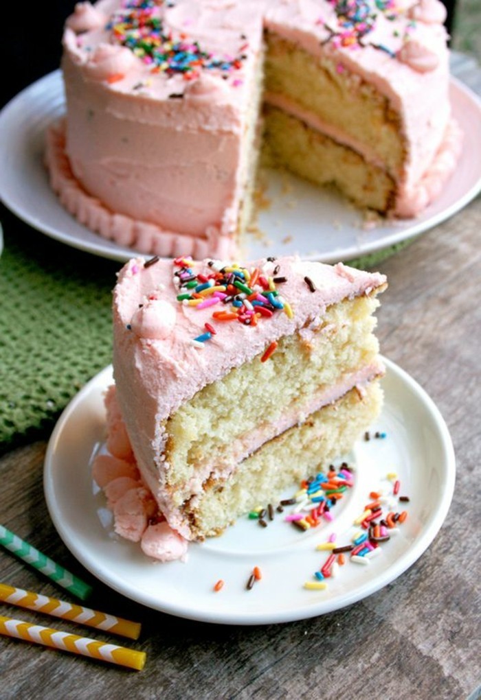 recetas-de-tartas-para-cumpleaños-con-glasear-rosa