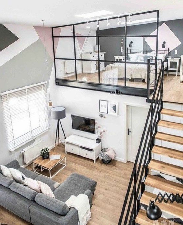 casas-minimalistas-elementos-de-metal-sofa-gris-paredes-en-diferentes-colores