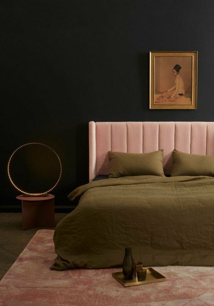 dormitorios-modernos-cama-en-rosa-y-mantas-en-verde-alfombra-en-rosa