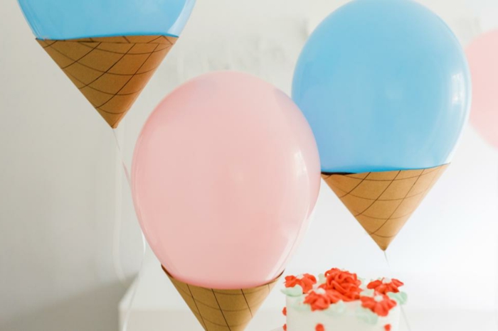 manualidades para adultos, helados hechos de papel y globol multicolor