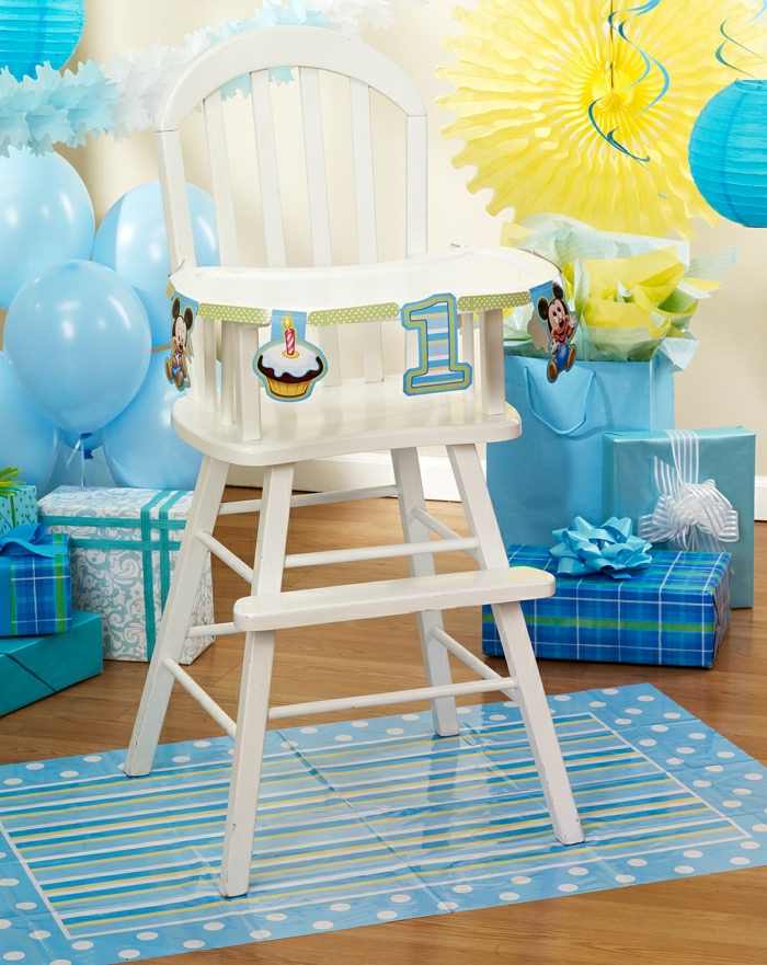 fiesta facil, decoracion para cumpleaños de bebé, un año, globos azules