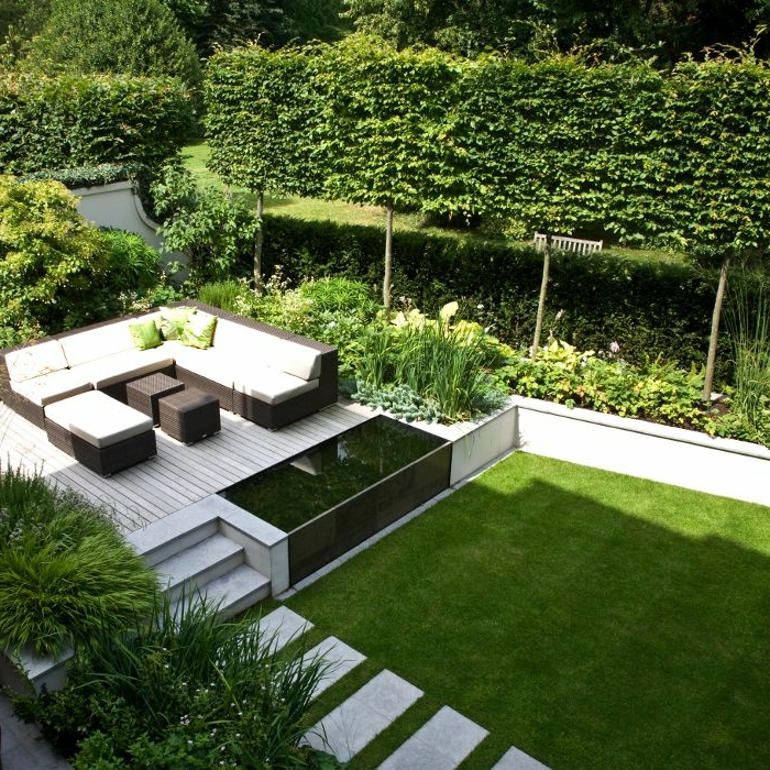 diseño de jardines, estilo minimalista moderno del patio, suelo nivelado con sendero de mármol, sofá en blanco y negro