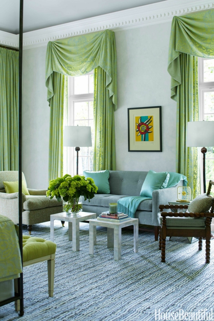 cortinas para salon, largas cortinas de algodón en verde hierba con guardamalletas, muebles de madera vintage