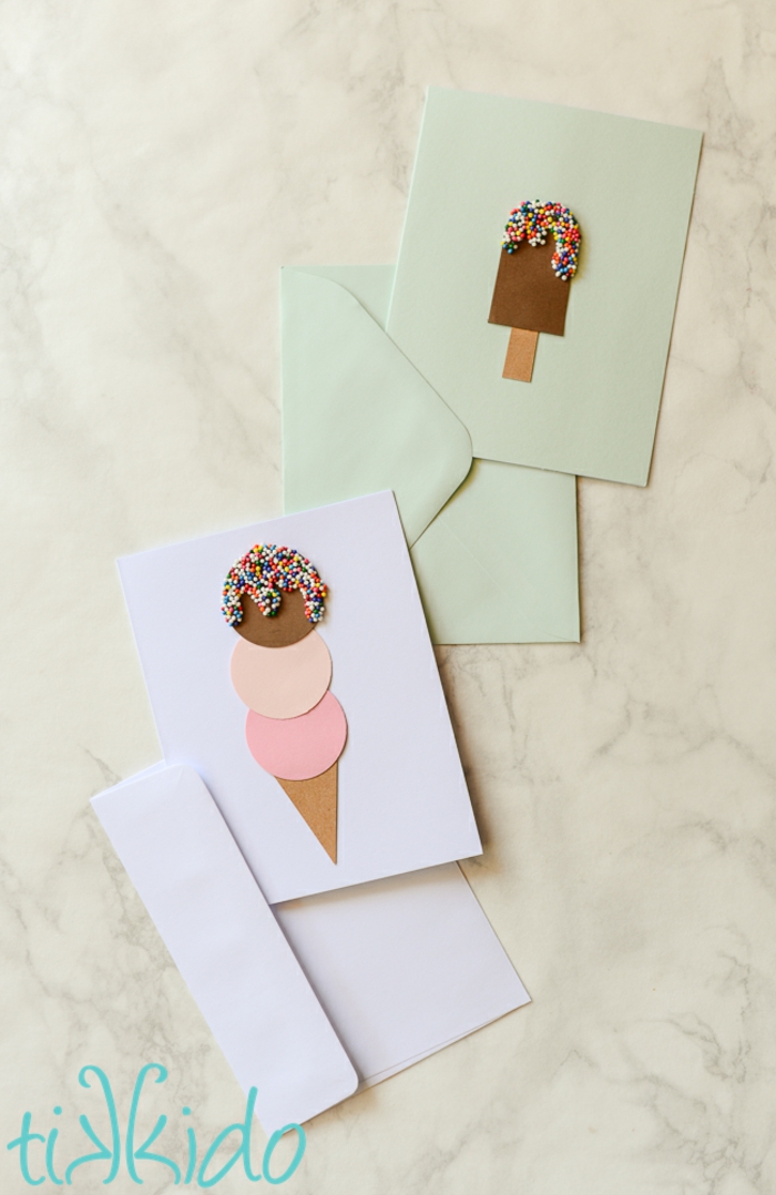 imagenes de feliz cumpleaños, propuesta de tarjetas de cumpleaños caseras con helados de papel con granas