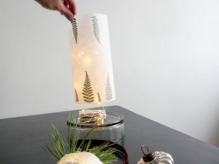 manualidades para adultos, cómo hacer una linterna de papel con bombillas dentro, decoración refinada para el hogar