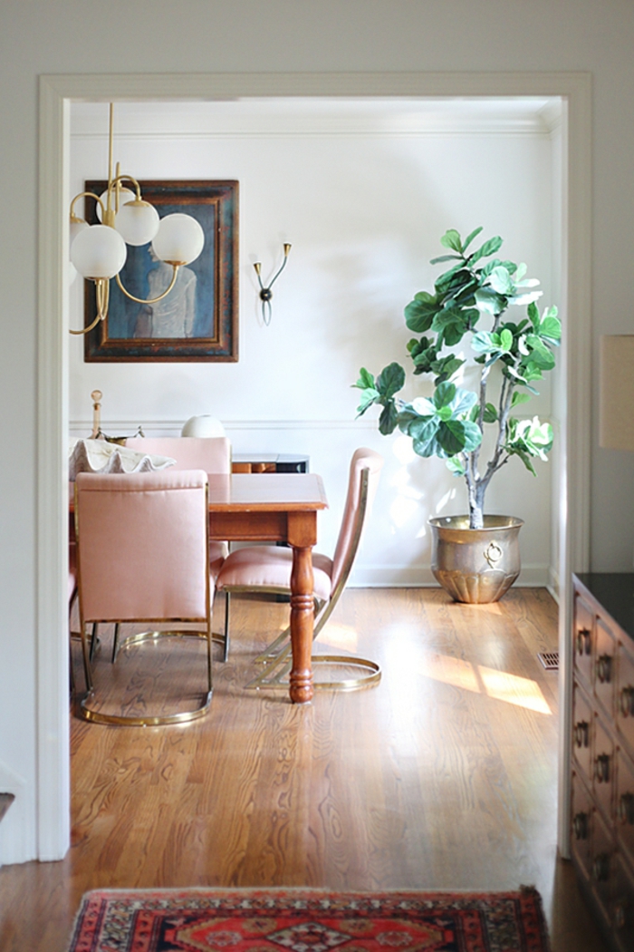precioso comedor con muebles en estilo vintage, salon abierto al comedor, ideas para decoración 
