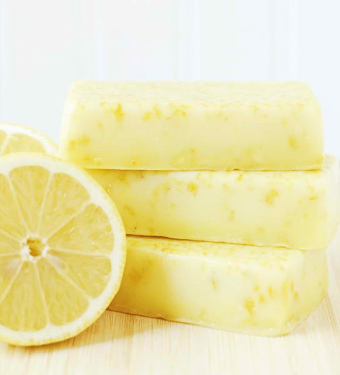 receta jabon casero con limón, jabones decorativos y aromáticos para hacer en casa con productos naturales 