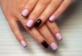 100 ideas fascinantes de uñas francesas decoradas según las top tendencias