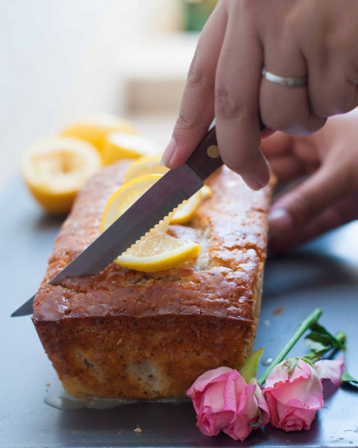bizcocho de limon con chía, ricos pasteles para hacer en casa en verano, ideas de postres saludables 