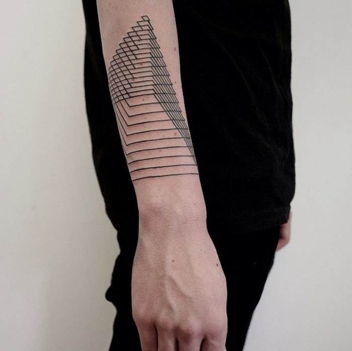 diseños de tatuajes geométricos en el antebrazo entero, tatuaje en la parte externa del antebrazo 