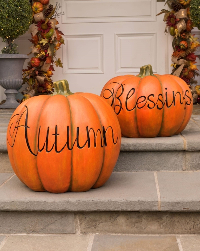 ideas fáciles de decoración de calabazas, decoracion calabazas halloween, como decorar el jardín en otoño 