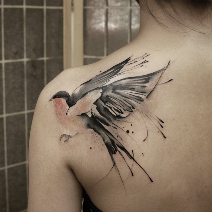 tatuajes en el hombro, ideas de tatuajes de acuarela, diseños de tatuajes originales con significado