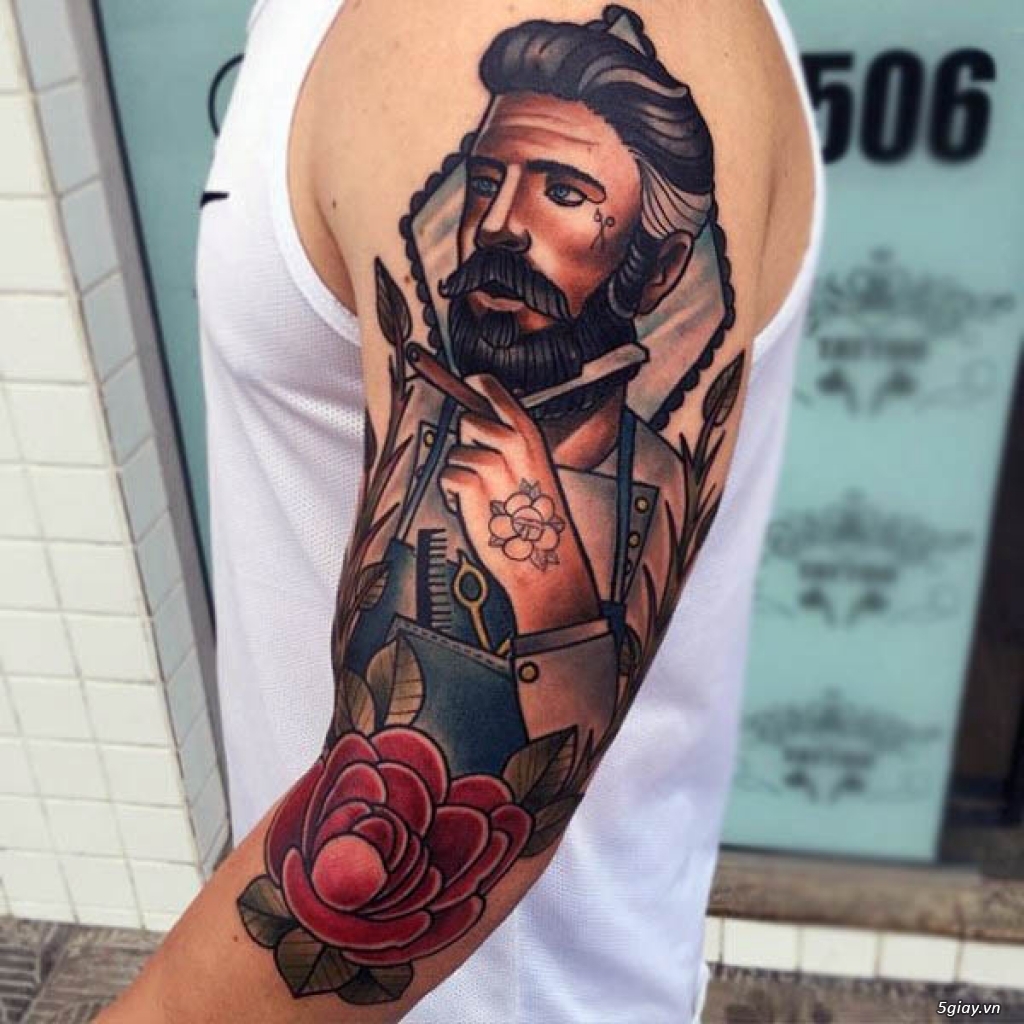 tatuajes para hombres en el brazo, brazo entero tatuado, diseños de tattoos de la vieja escuela 