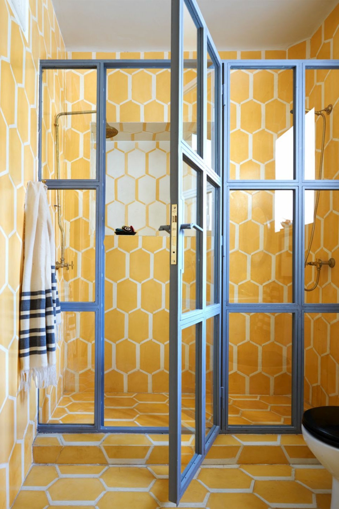 ideas sobre como reformar baño moderno, precioso cuarto de baño decorado en estilo marroquí, tendencia boho chic 
