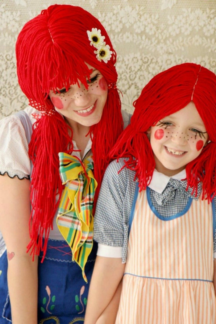 disfrace en pareja para madre y niña, Dorothy del Mago de Oz, disfraces de carnaval caseros originales 