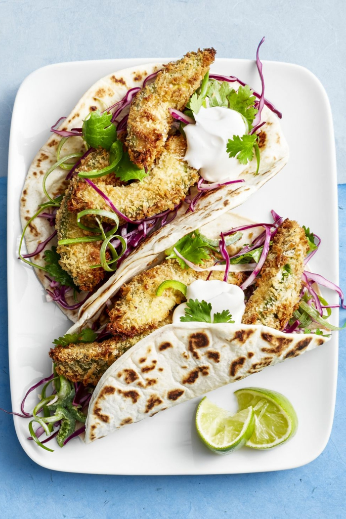 tacos veganos con aguacate frito, ideas de recetas vegetarianas faciles y saludable, como seguir una dieta sana 