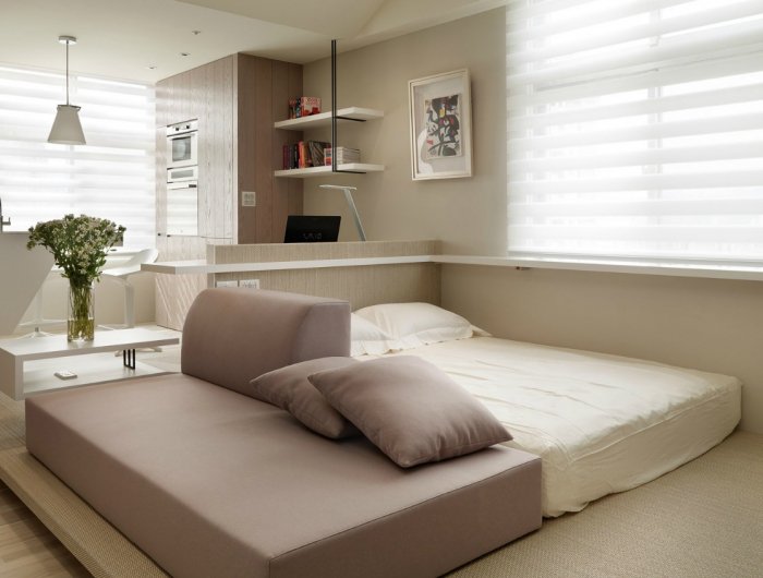 decoracion de pisos pequeños en beige, como separar el espacio en un estudio, decoración en beige 