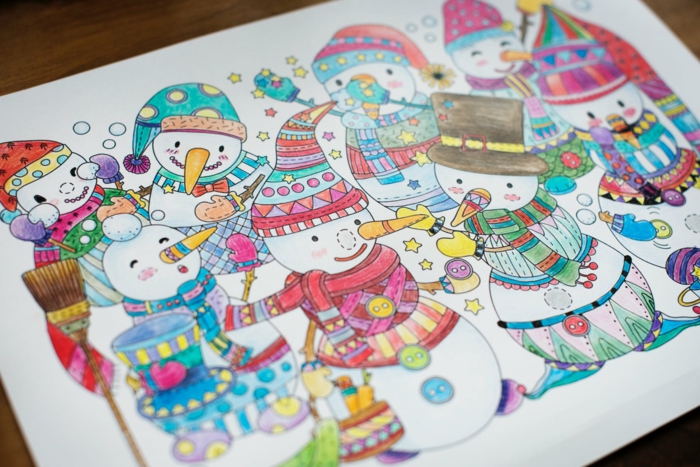 dibujos navideños para colorear con lapices de color, dibujos de muñecos de nieve coloridos 