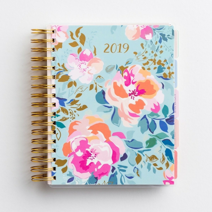 bonito cuaderno para el 2019, regalos amigo invisible 10 euros, ideas de regalos para Navidad para mujeres 