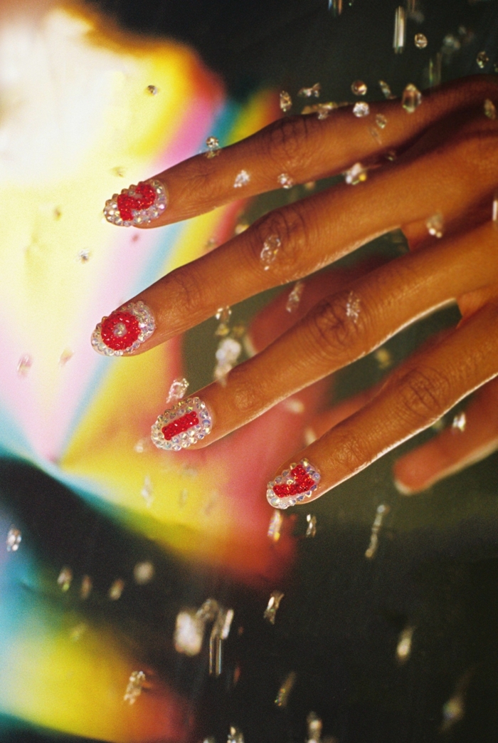 las mejores propuestas de uñas decoradas para Navidad y Noche vieja, como hacer uñas de gel 3 D