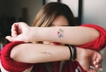 El encanto del tatuaje pequeño en 100 fotos que les van a enamorar