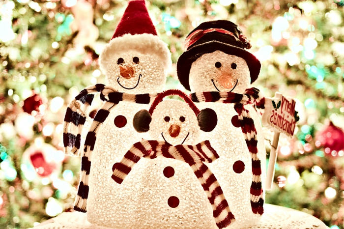 familia de muñecos de nieve, adorables adornos para decorar tu casa en navidad, paisajes de navidad