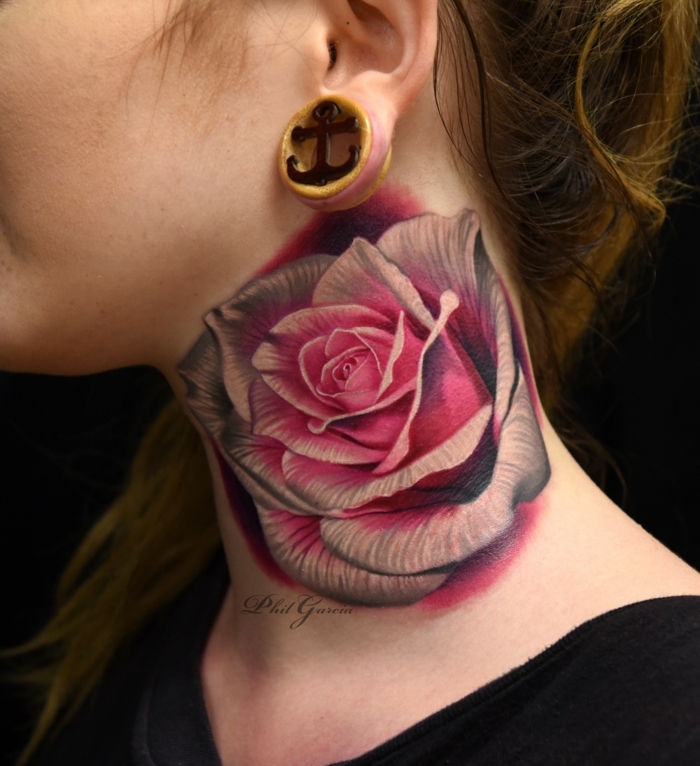 diseños de tatuajes con rosas, grande rosa en color rosado tatuada en el cuello, tattoos para hombres y mujeres 