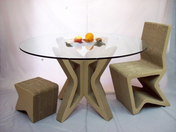 mesa de carton con encimera de vidrio, taburete y silla de cartón originales, muebles DIY 