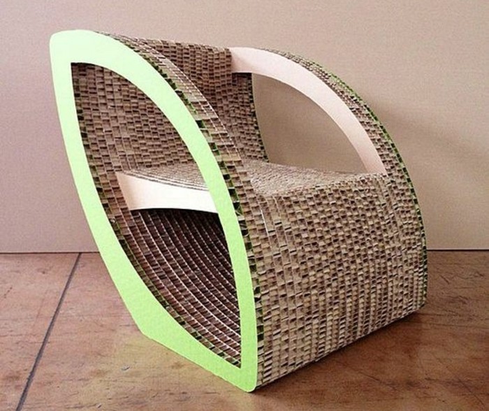 sillón ultra moderno en beige y verde hecho de cartón, muebles y decoración casera reciclaje