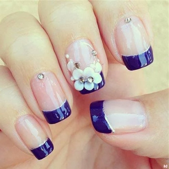uñas largas con puntas cuadradas y decoración motivos florales, uñas francesas, diseños de uñas 2017
