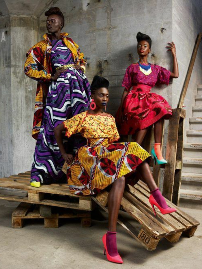 fotos de vestidos africanos para mujeres super coloridos, vestidos de corte original, tapones altos 