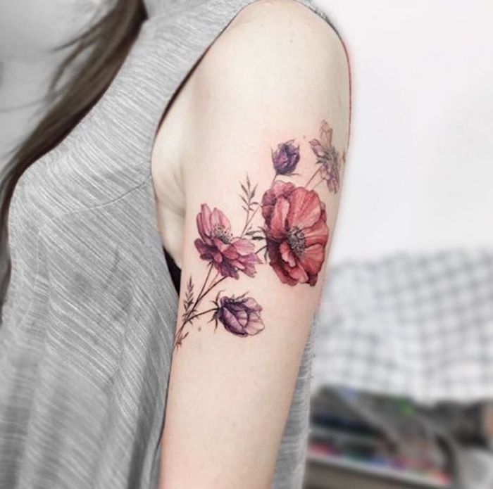 tatuajes con flores que inspiran, cuáles son los mejores diseños de tattoos con flores, tatuajes dibujos con motivos florales y su significado 
