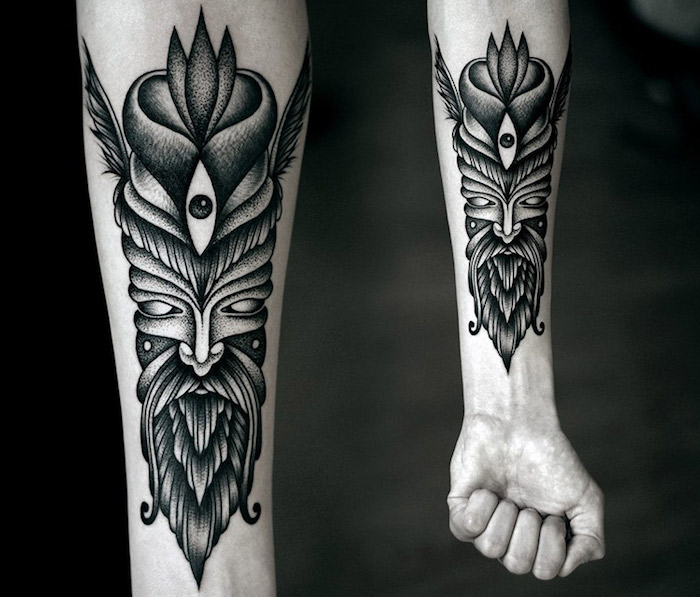 tatuajes simbolocos en el antebrazo para hombres y mujeres, tatuajes antebrazo hombre en fotos, diseños de tattoos inspirados en la mitología