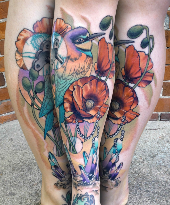 tatuajes en colores en el antebrazo, tatuajes de aves con significado, ideas de tattoos coloridos en pintura acuarela 