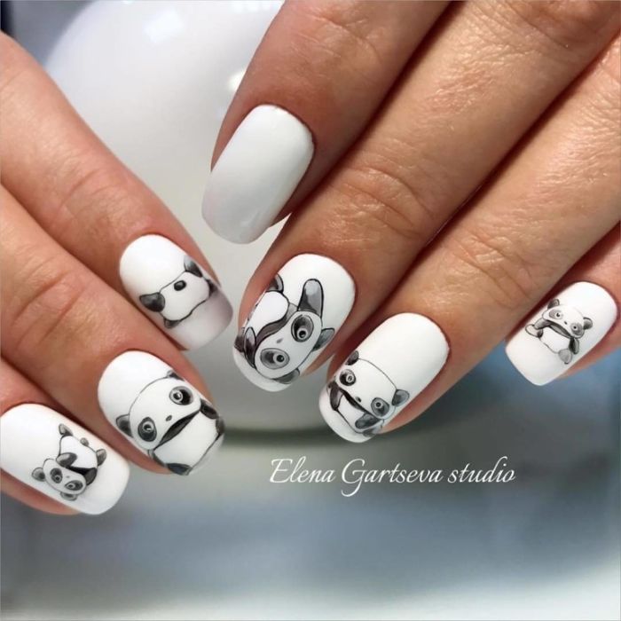 las mejores ideas de uñas de gel decoradas, uñas largas cuadradas con dibujos de pandas, diseños uñas bonitos 