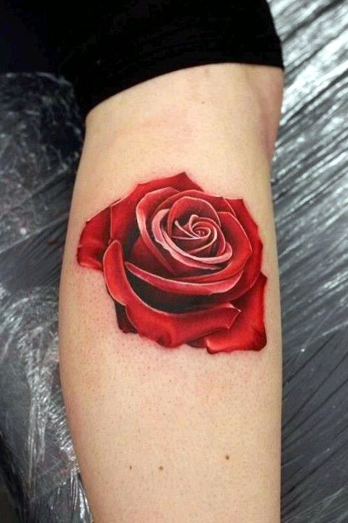 precioso tatuaje en el brazo, diseños de tatuajes simbolicos, tattoos con flores para mujeres, qué significan los tatuajes 