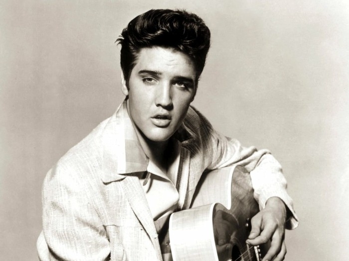 peinados old school hombre que siguen de moda, Elvis Presley con su peinado icónico, fotos de peiandos femeninos y masculinos