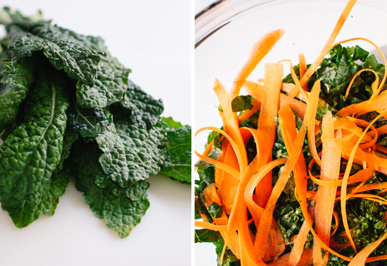 ingredientes para ensaladas vitaminosas y saludables, ensalada con col rizada y zanahorias ralladas, ideas para cenas saludables