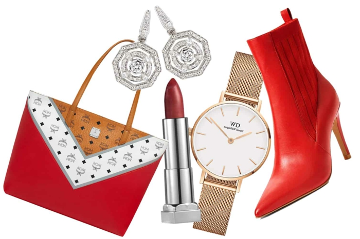 diferentes ideas sobre como sorprender a tu suegra para el dia de la madre, bolso elegante en rojo, blanco y beige, botas en tacón alto y reloj moderno 