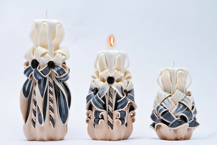 ideas de regalos para madres y abuelas, velas aromáticas decorativas con detalles en forma de flores, fotos de regalos