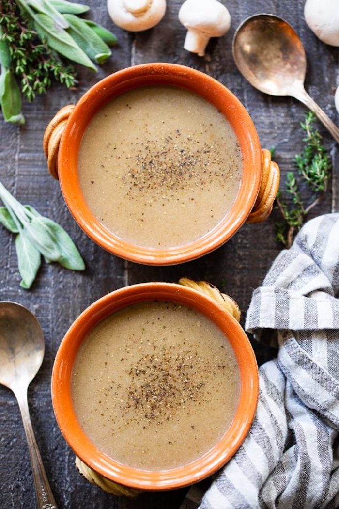 sopa de champiñones clásica para preparar en invierno, ricas y nutritivas recetas de sopas de invierno, fotos y recetas paso a paso 