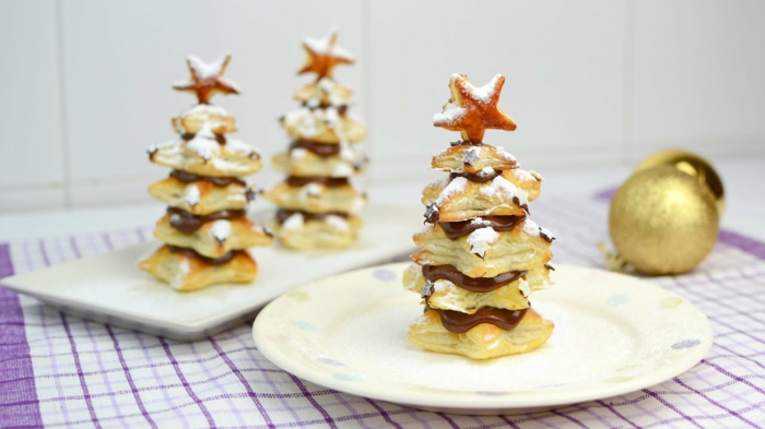 alucinantes ideas de dulces de navidad para un postre personalizado y especial, arbolitos de navidad con chocolate nutella