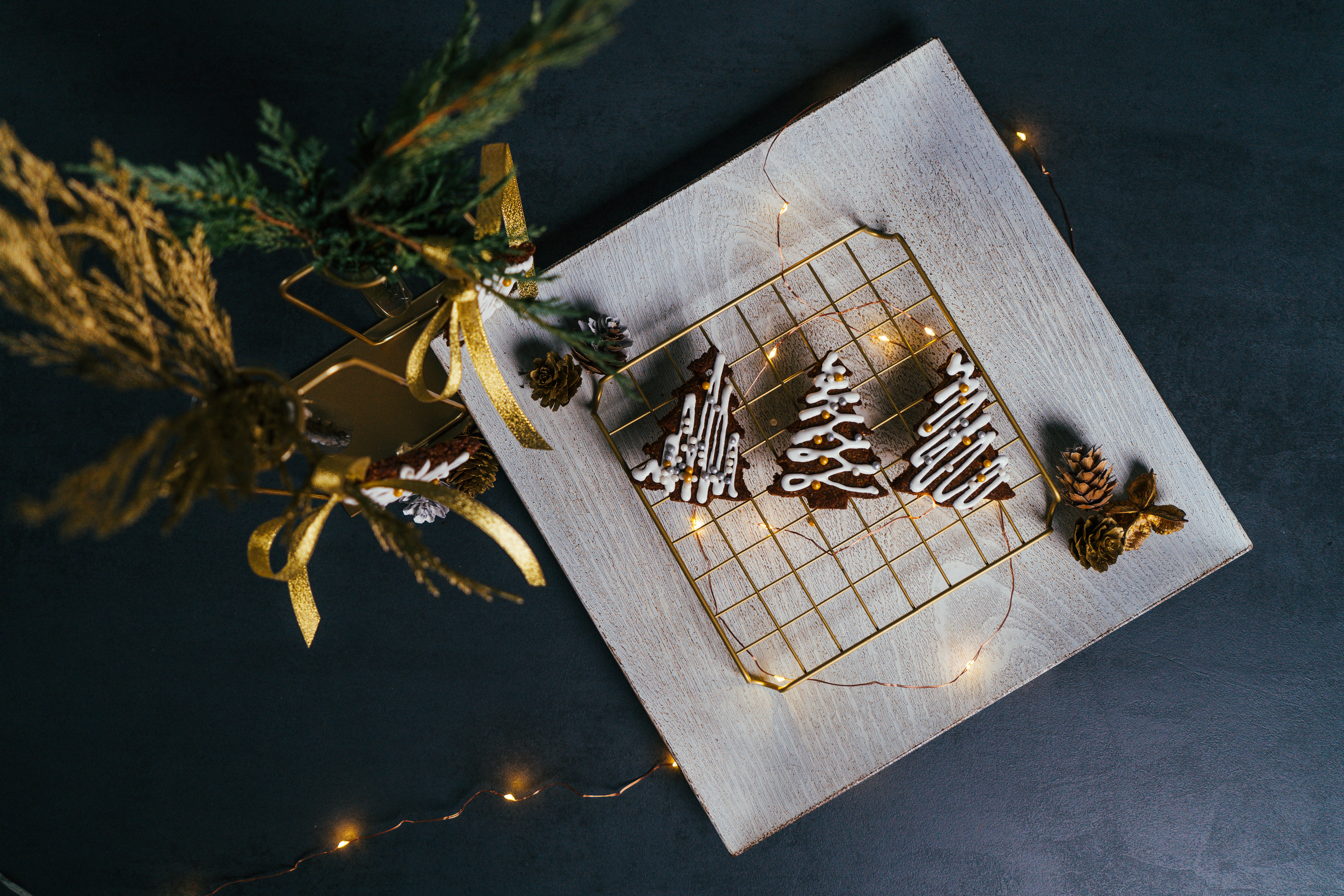 las mejores ideas sobre como decorar la casa en navidad, adornos navideños DIY originales paso a paso, fotos de galletas 