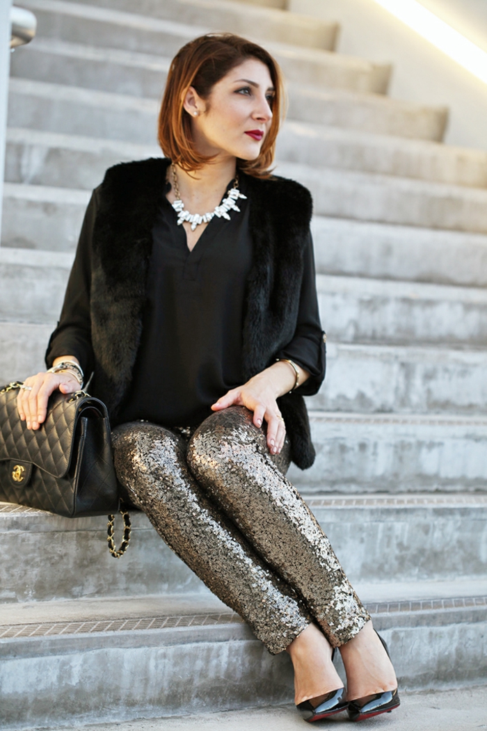 últimas tendencias en colores, tejidos y prendas en la moda femenina, atuendo elegante en negro y color plata con brillo