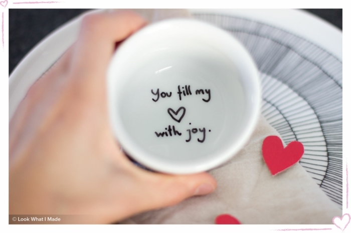 taza personalizada para el dia de san valentin, las mejores ideas de regalos personalizados bonitos para sorprender a tu pareja
