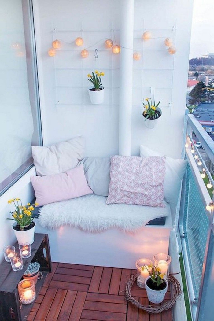 pequeños balcones decorados en colores pastel, como decorar un pequeño balcon on estilo, fotos de balcones y terrazas