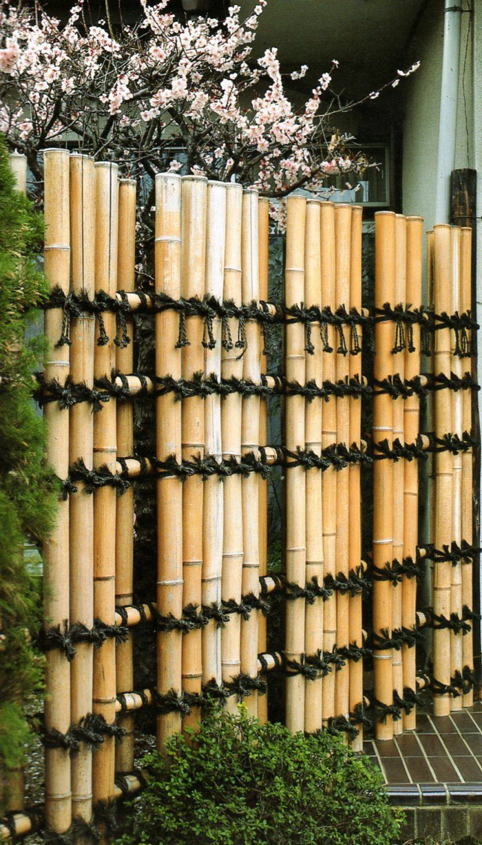 geniales ideas de decoracion de espacios exteriores y jardines con bambu, cañas de bambu decoracion, ideas decorativas bonitas para exteriores e interiores con bambuu, cañas bambu decoracion