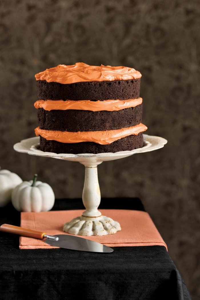 tarta de chocolate con crema de calabaza, ideas de recetas caseras de tartas, fotos de tartas decoradas tartas de cumpleaños originales para adultos